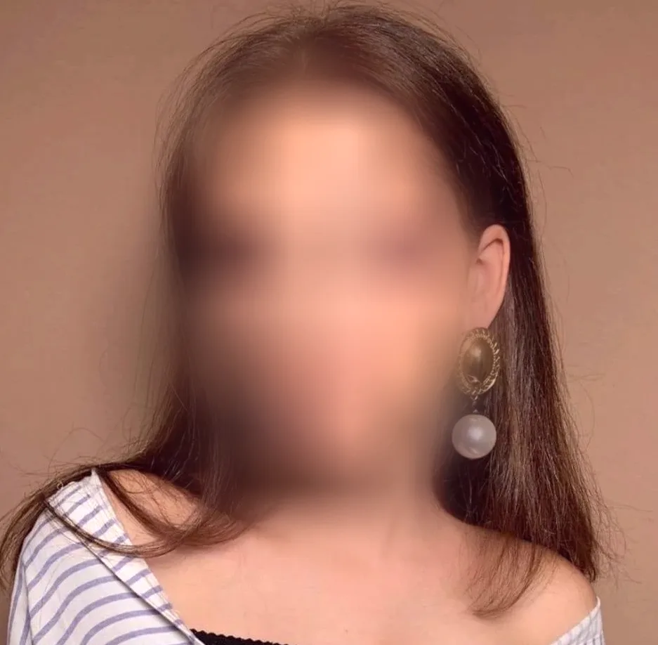 Abril, 21 años